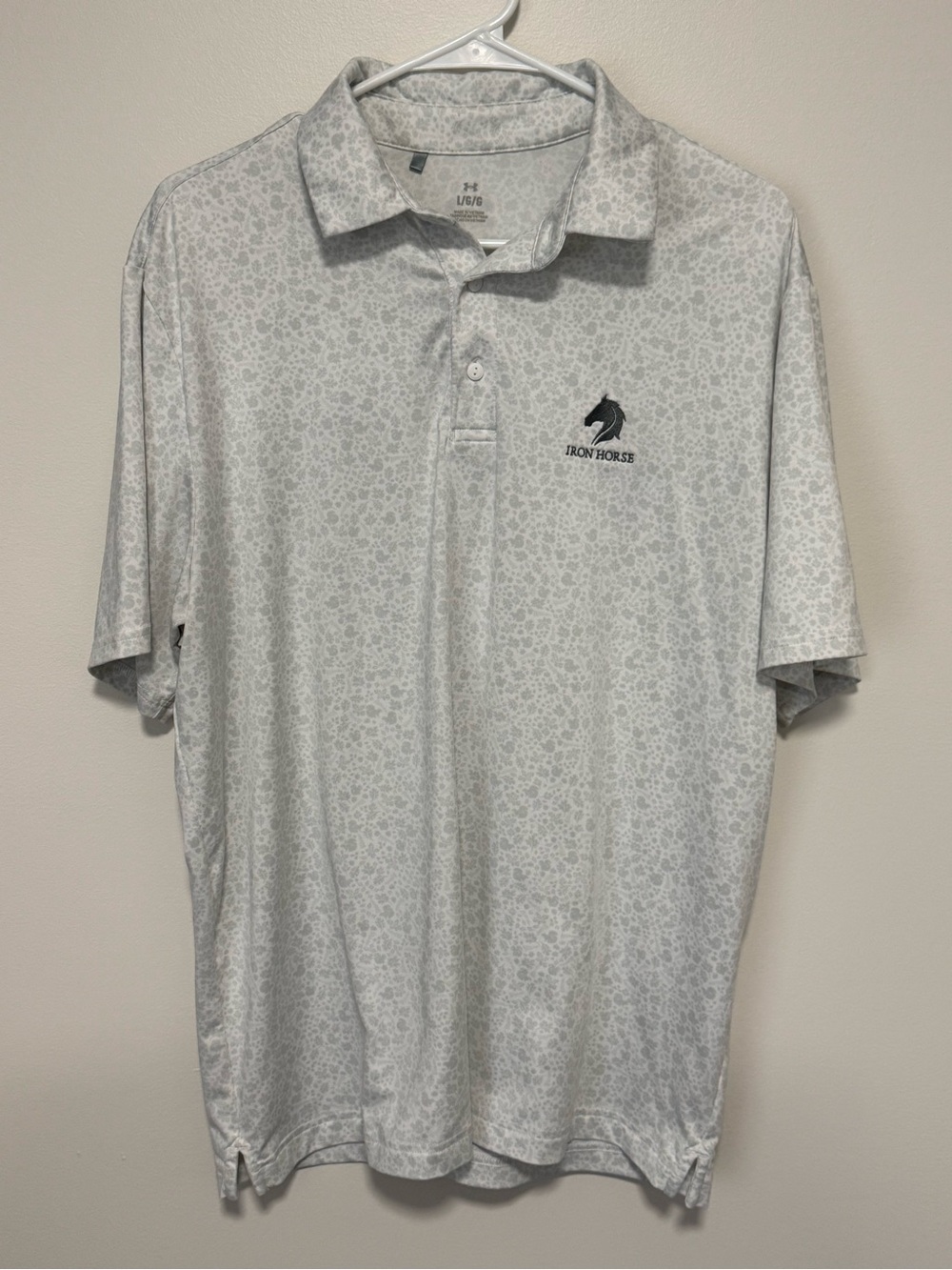 Under Armour Iron Horse Men’s Large Floral Pattern Polo